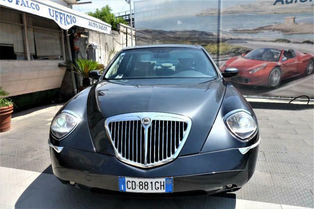 Lancia thesis usata campania 08 picture