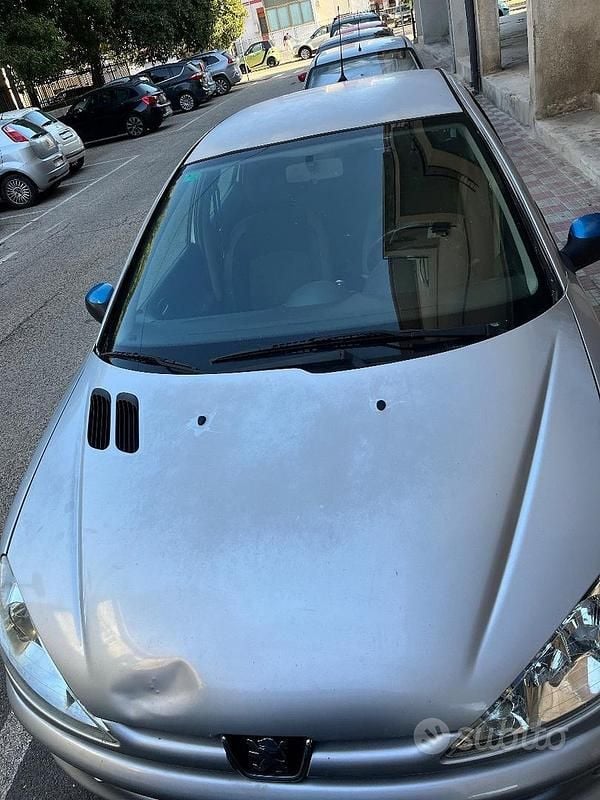 Usata Peugeot 206 88 CV (64 kW) 2008 Grigio