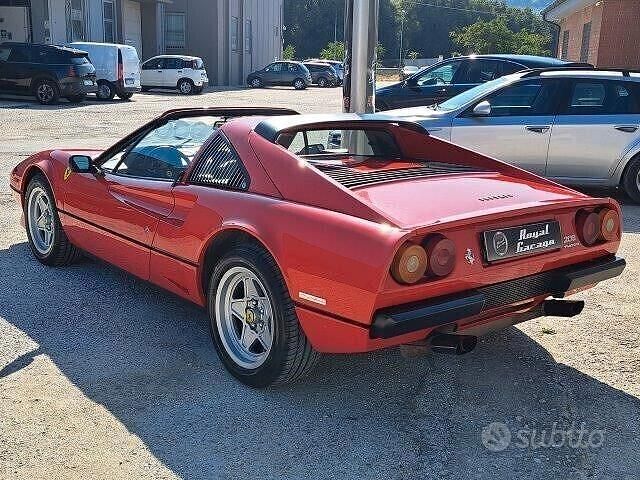 Usata Ferrari 208 218 CV (160 kW) 1983 Rosso Coupé