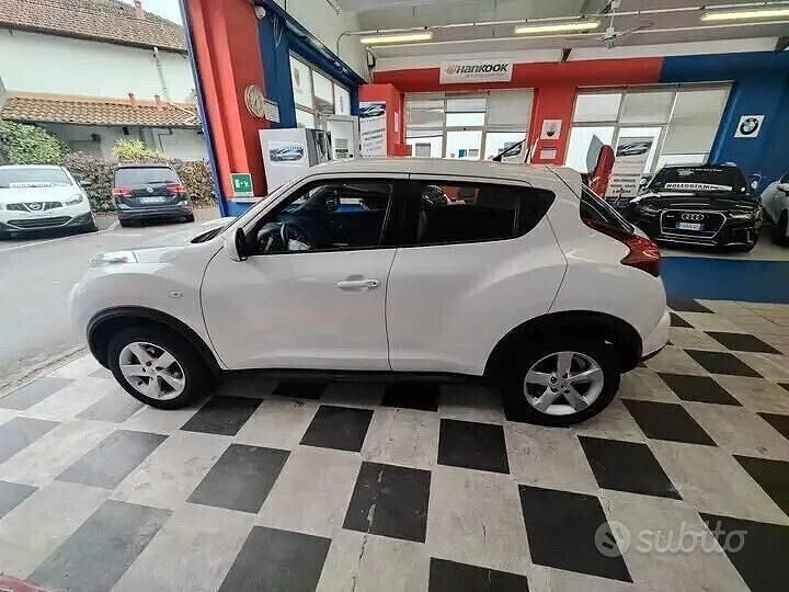 Usata Nissan Juke Visia 94 CV (69 kW) 2014 Bianco SUV