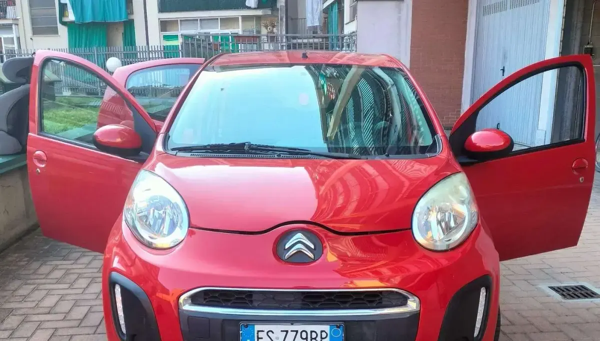 Usata Citroën C1 Seduction 68 CV (50 kW) 2013 Rosso Utilitaria