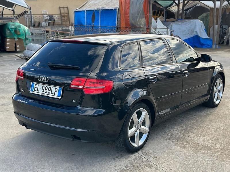 Usata Audi A3 S-Line 105 CV (77 kW) 2012 Nero Utilitaria