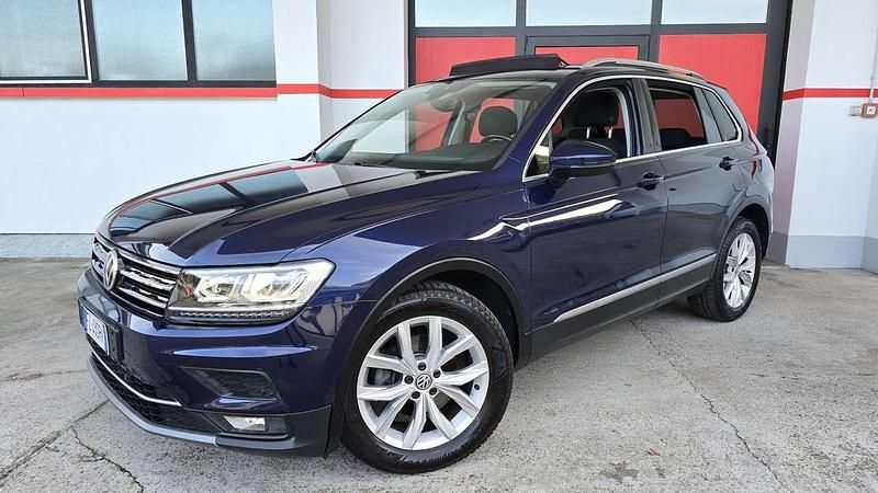 Usata VW Tiguan Executive 150 CV (110 kW) 2017 Blu/azzurro SUV