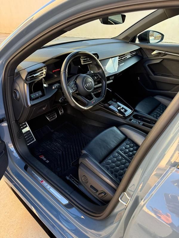 Usata Audi RS3 399 CV (293 kW) 2022 Blu Berlina