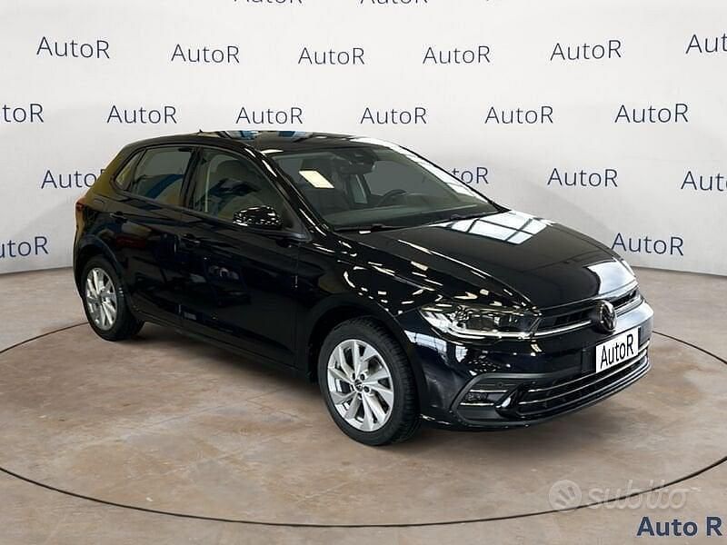 Usata VW Polo Style 95 CV (69 kW) 2023 Nero Utilitaria