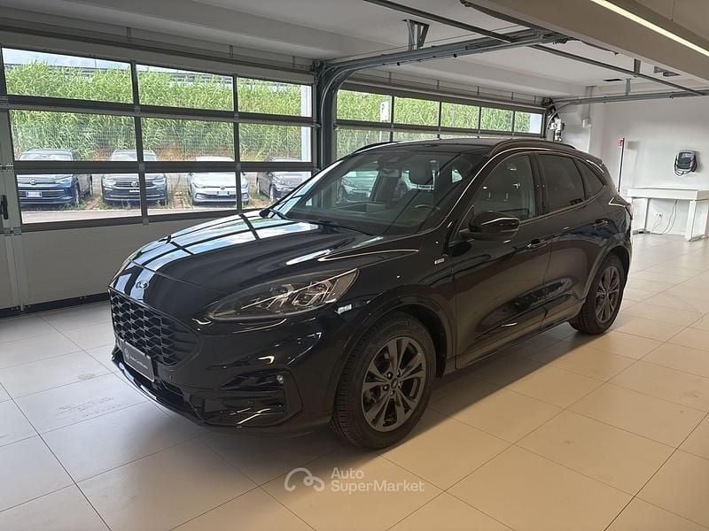 Nero Usata 2022 Ford Kuga ST-Line SUV | 23.800 € (Cara) - Immagine 1/3