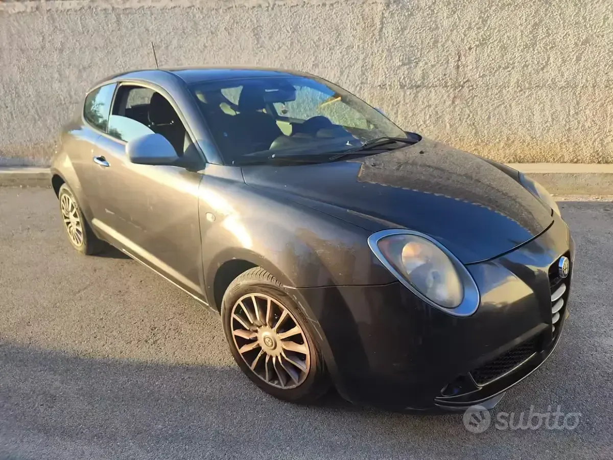 Usata Alfa Romeo MiTo 85 CV (62 kW) 2015 Grigio Utilitaria