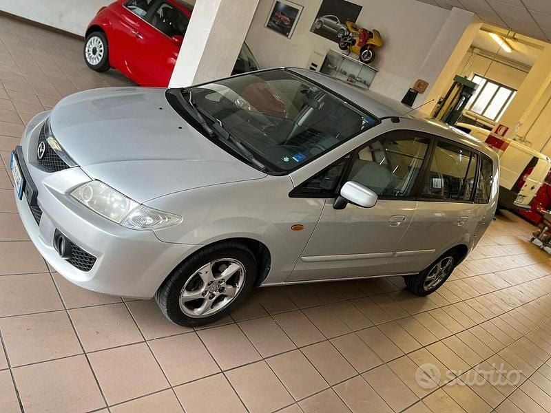 Usata Mazda Premacy Active 101 CV (74 kW) 2003 Grigio Monovolume