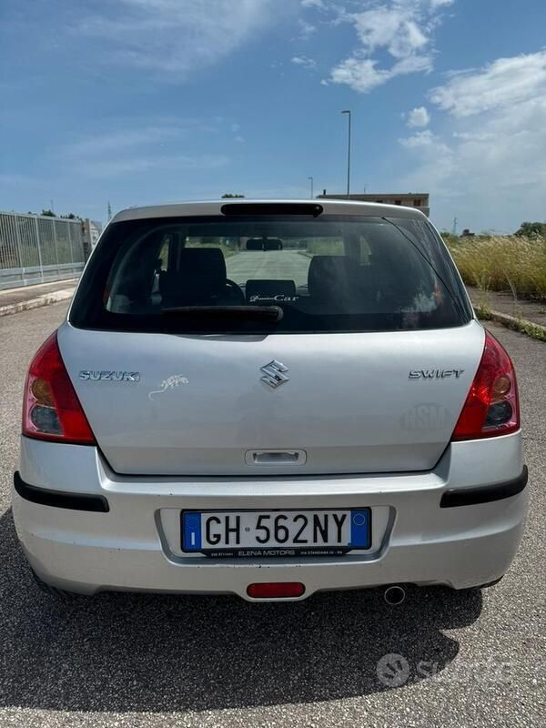 Usata Suzuki Swift 2008 Grigio Utilitaria