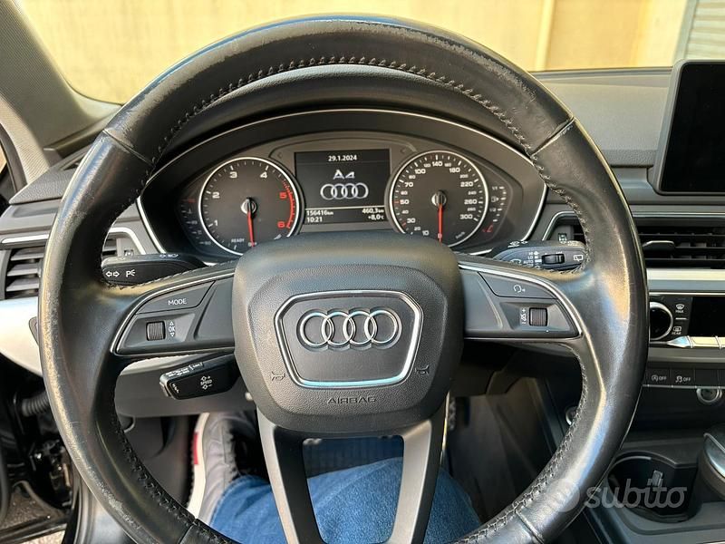 Usata Audi A4 150 CV (110 kW) 2017 Nero Station wagon