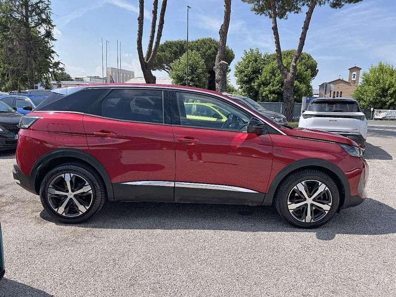 Usata Peugeot 3008 Allure 131 CV (96 kW) 2022 Rosso elixir SUV