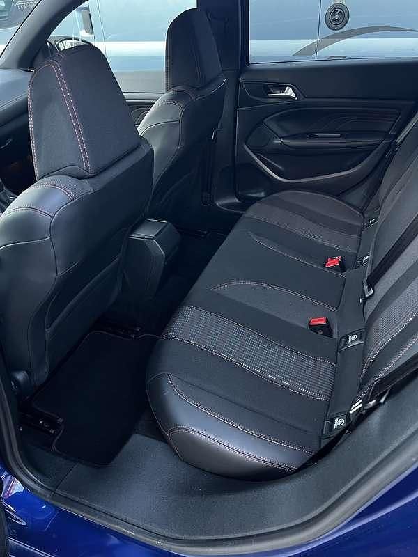 Usata Peugeot 308 GT-line 131 CV (96 kW) 2017 Berlina