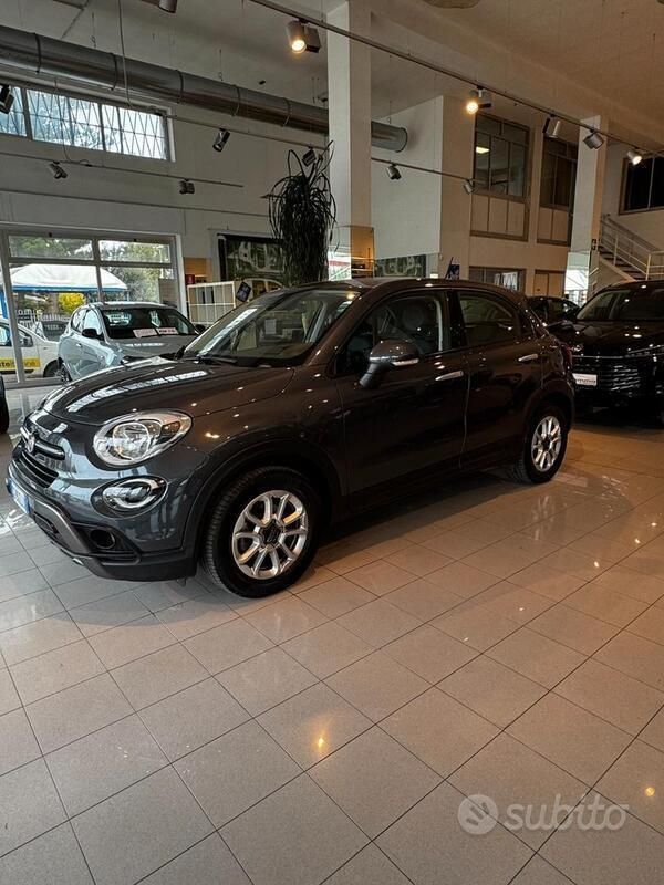 Grigio Usata 2020 Fiat 500X Business SUV | 13.900 € (Buon prezzo) - Immagine 1/4