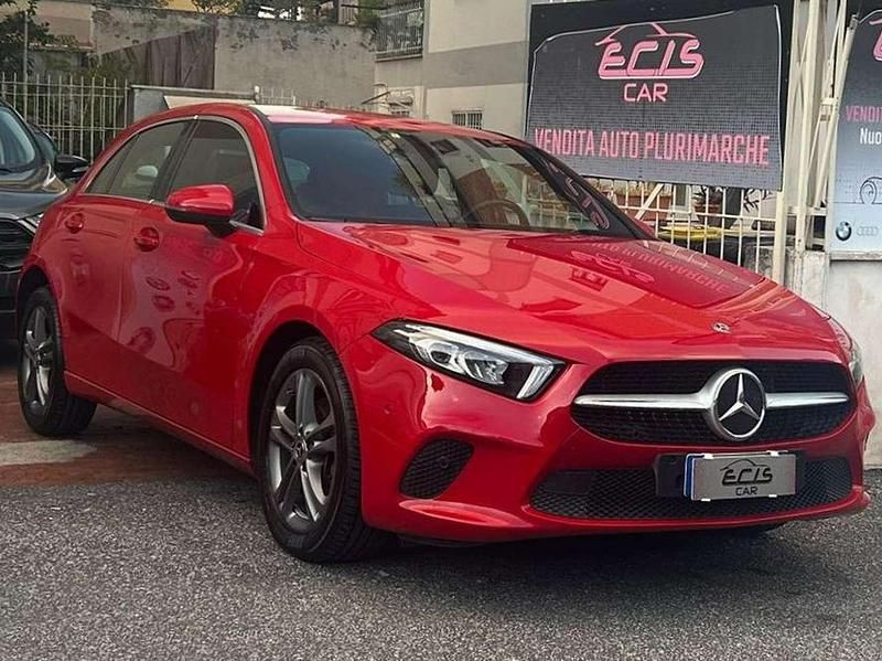 Usata Mercedes A200 163 CV (119 kW) 2018 Rosso Berlina