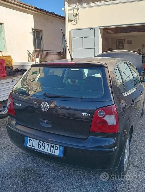Usata VW Polo 2004 Nero Utilitaria
