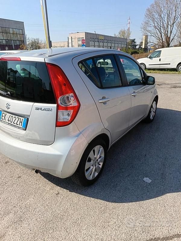 Usata Suzuki Splash GLS 86 CV (63 kW) 2008 Grigio Utilitaria