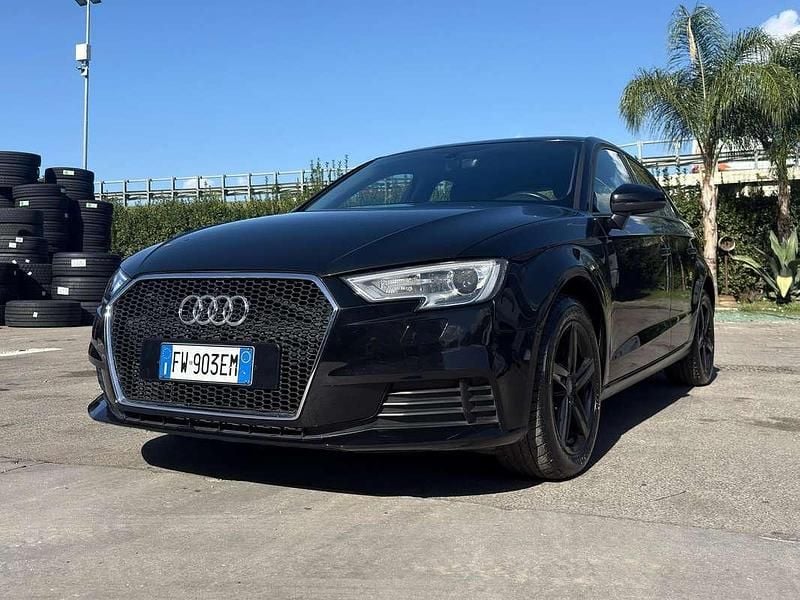 Usata Audi A3 Business 150 CV (110 kW) 2019 Nero Berlina