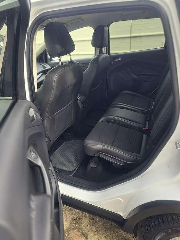 Usata Ford Kuga 150 CV (110 kW) 2017 Bianco SUV