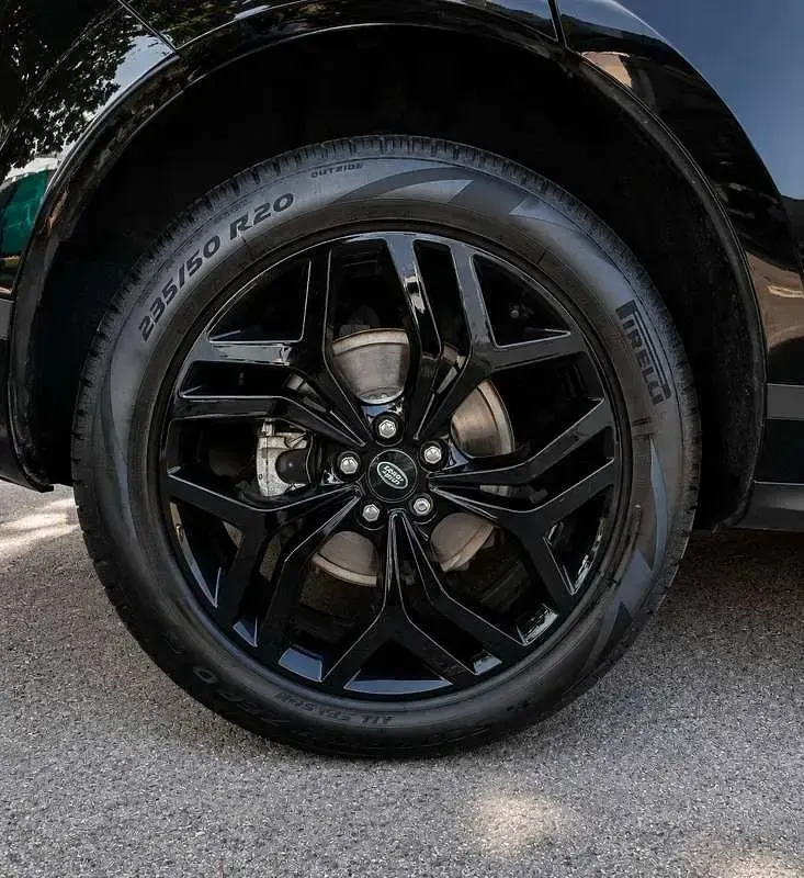 Usata Land Rover Range Rover evoque R-Dynamic 163 CV (119 kW) 2023 Nero SUV
