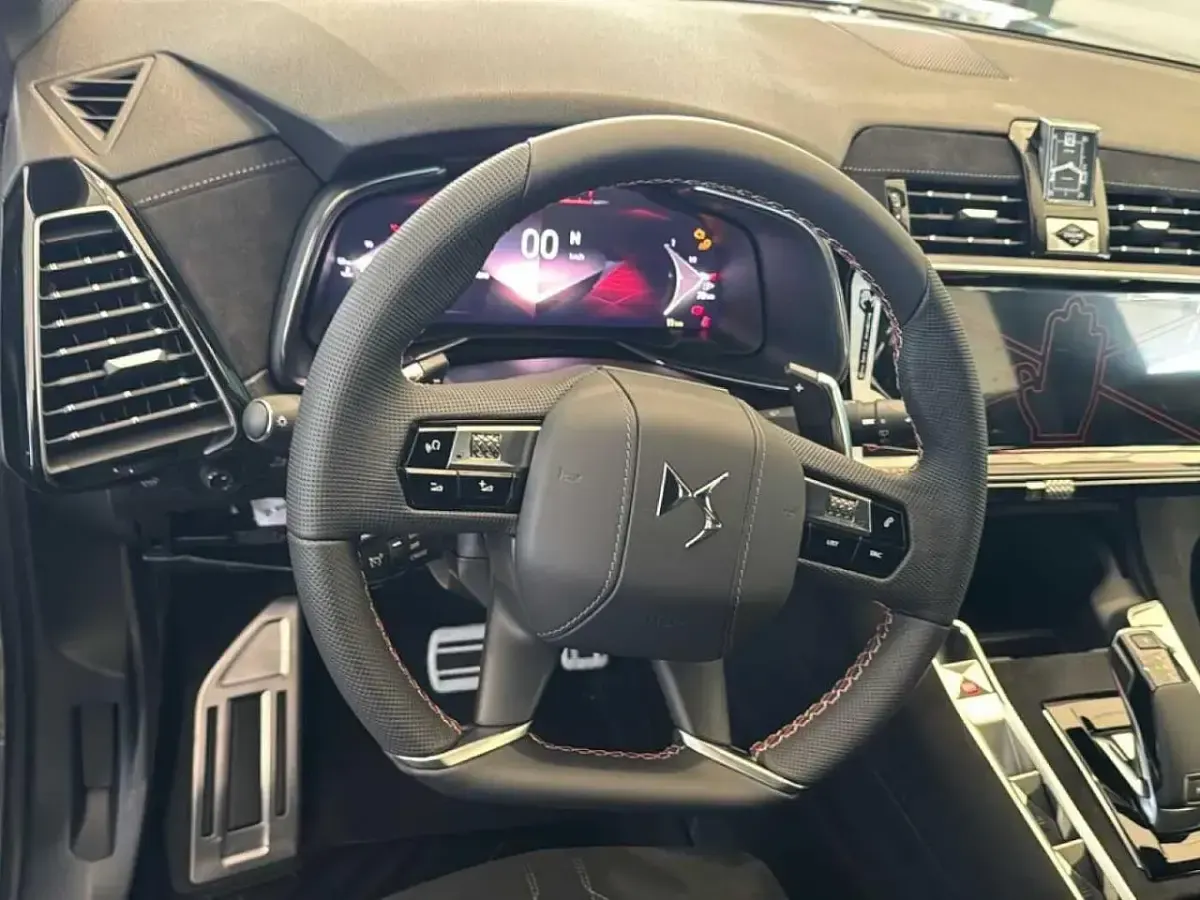 Nuova DS Automobiles DS7 Crossback 130 CV (95 kW) 2026 Grigio SUV