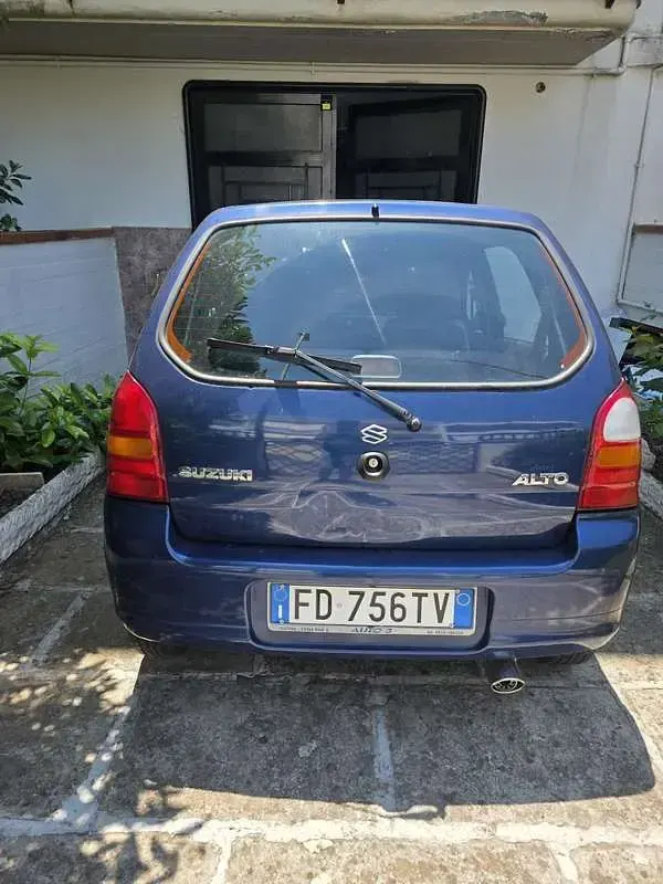 Usata Suzuki Alto 63 CV (46 kW) 2003 Bluazzurro Utilitaria