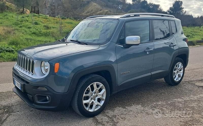 Usata Jeep Renegade 120 CV (88 kW) 2016 Gray SUV