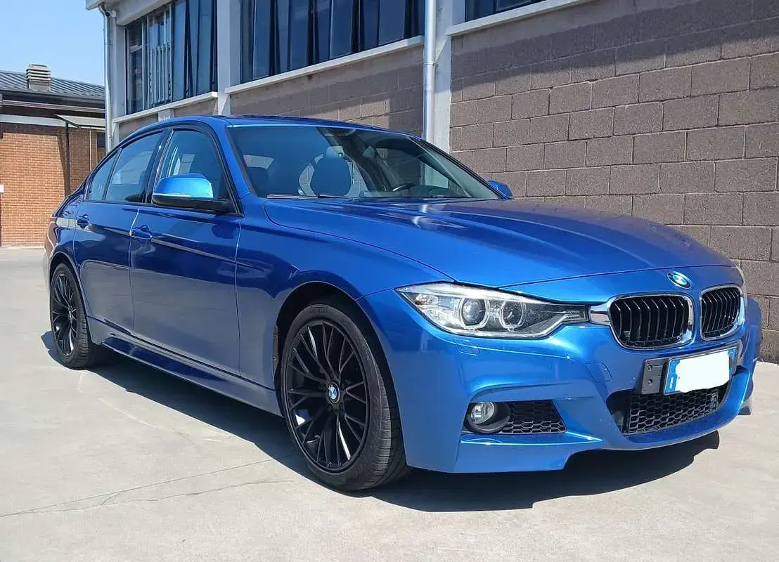 Usata BMW 318 Efficient Dynamics 143 CV (105 kW) 2012 Berlina
