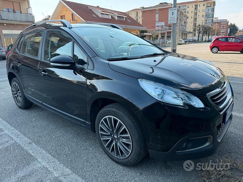 Usata Peugeot 2008 75 CV (55 kW) 2016 Nero SUV