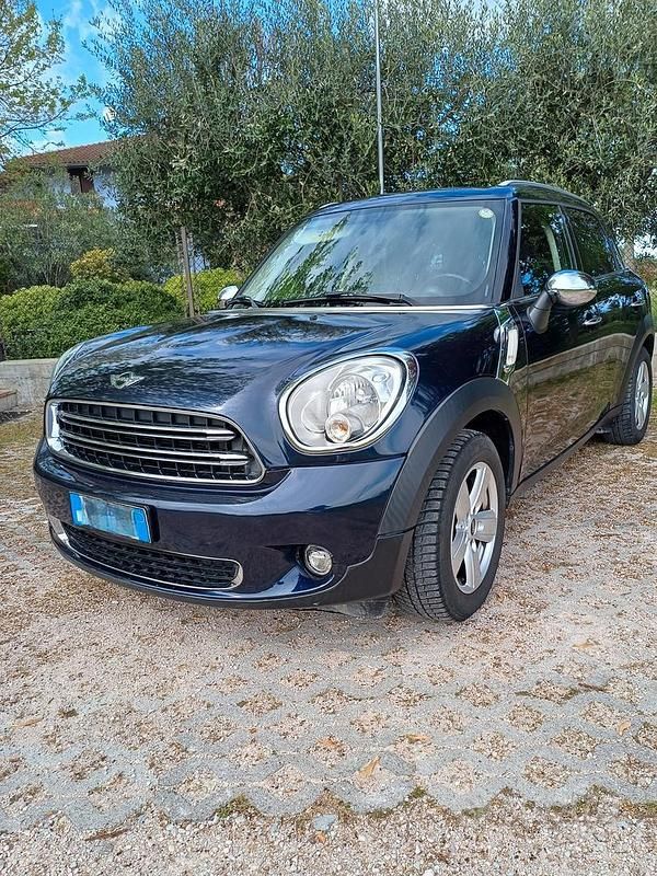 Usata Mini One Countryman 90 CV (66 kW) 2014 Blu SUV