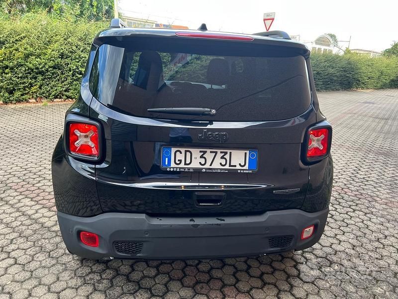 Usata Jeep Renegade Night Eagle 120 CV (88 kW) 2020 Nero SUV