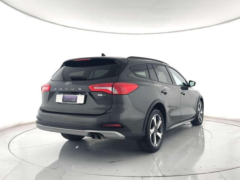 Usata Ford Focus Active 125 CV (91 kW) 2021 Grigio metallizzato Station wagon