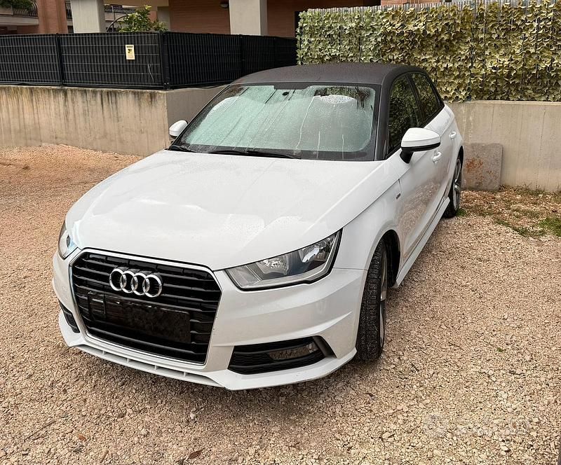 Bianco Usata 2017 Audi A1 Sportback S-Line Due volumi | 15.000 € (Buon prezzo) - Immagine 1/4