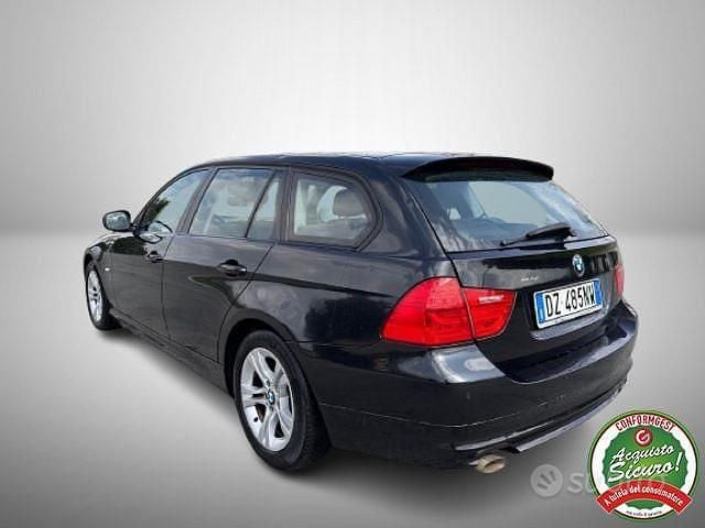 Usata BMW 320 177 CV (130 kW) 2009 Nero Station wagon