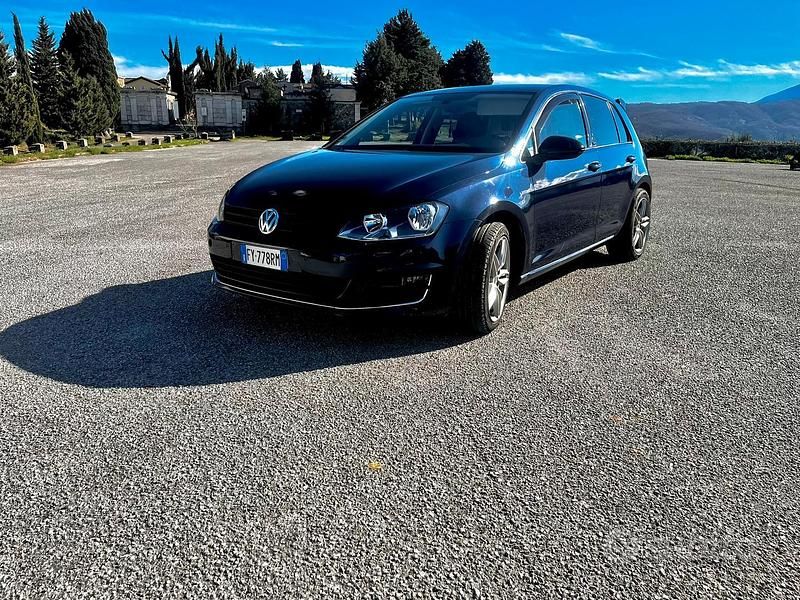 Usata VW Golf VII 150 CV (110 kW) 2016 Blu Berlina