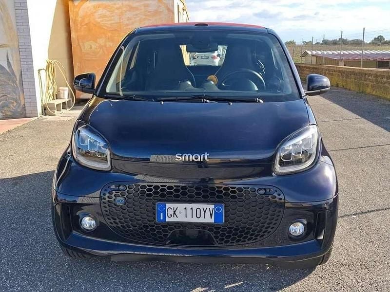 Usata Smart ForTwo Electric Drive 41 kW (56 CV) 2022 Blu/azzurro Cabrio