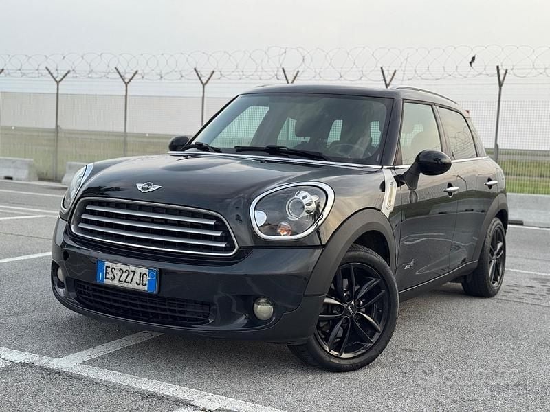 Usata Mini Countryman 112 CV (82 kW) 2013 Nero SUV
