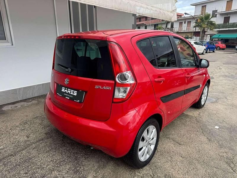 Usata Suzuki Splash 65 CV (47 kW) 2010 Rosso Utilitaria