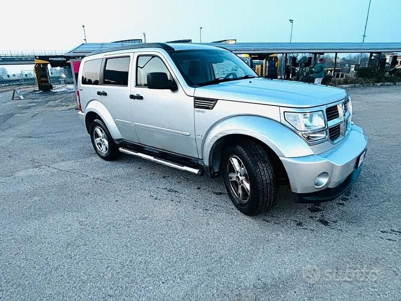 Usata Dodge Nitro SXT 2010 Grigio SUV
