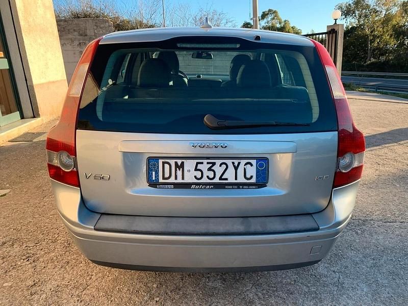 Usata Volvo V50 Summum 108 CV (79 kW) 2008 Argento Station wagon