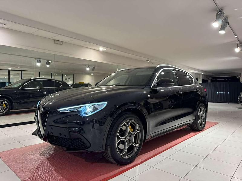 Usata Alfa Romeo Stelvio Ti 209 CV (153 kW) 2021 Nero SUV