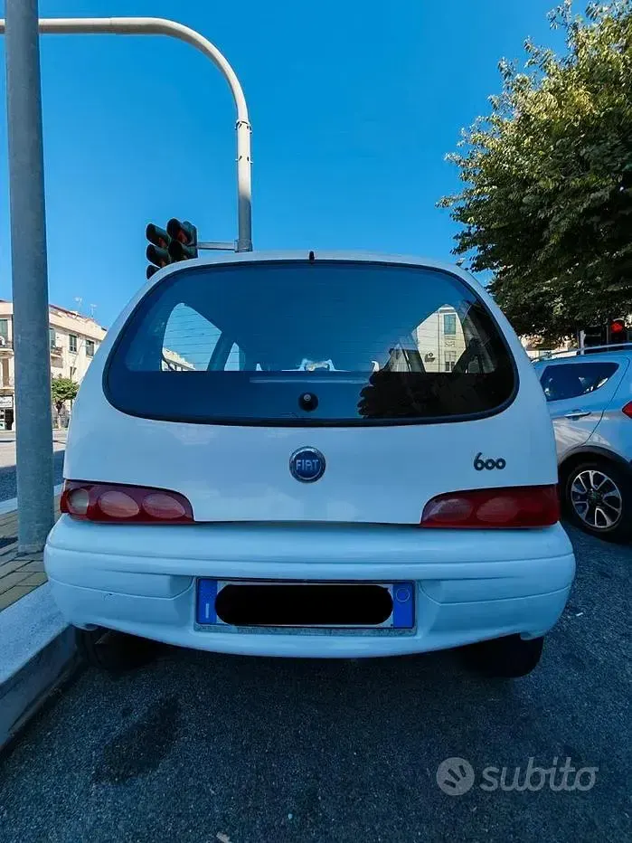 Usata Fiat 600 54 CV (39 kW) 2005 Bianco Utilitaria