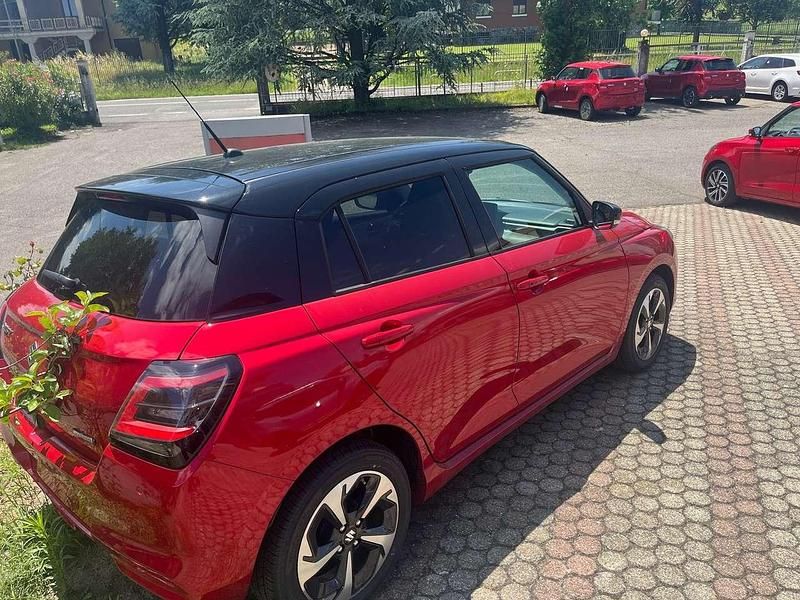 Nuova Suzuki Swift 83 CV (61 kW) 2026 Hawai Utilitaria