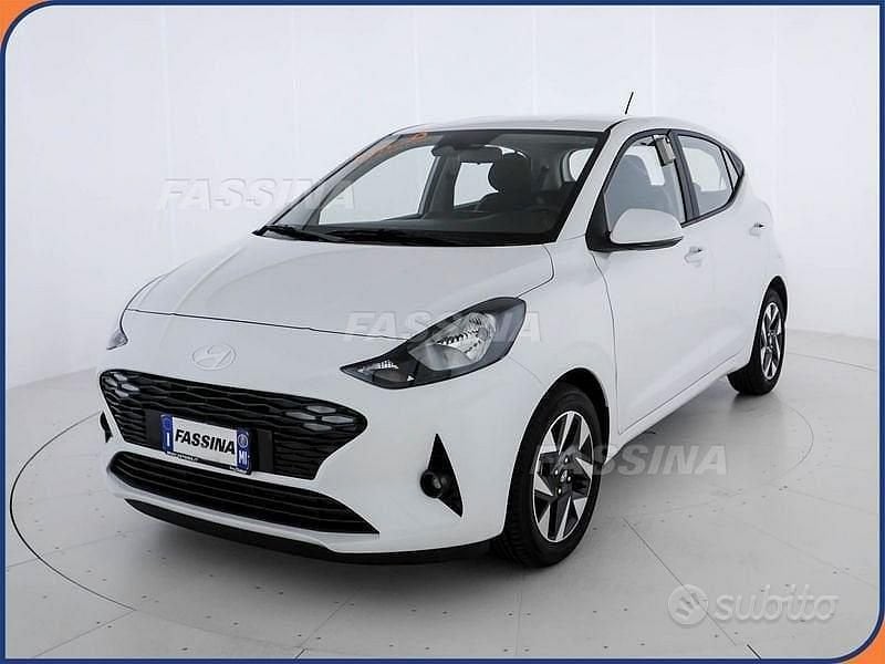 Nuova Hyundai i10 2025 Bianco Utilitaria