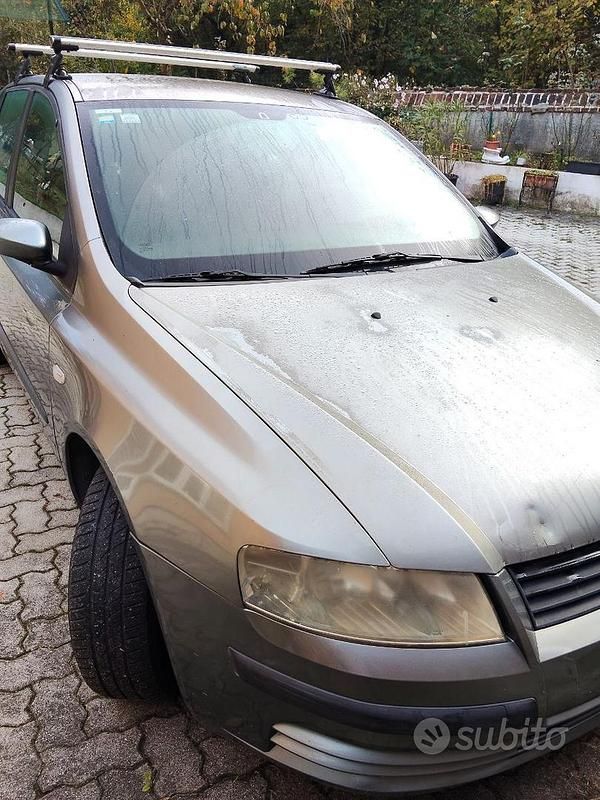 Usata Fiat Stilo 105 CV (77 kW) 2005 Grigio Berlina