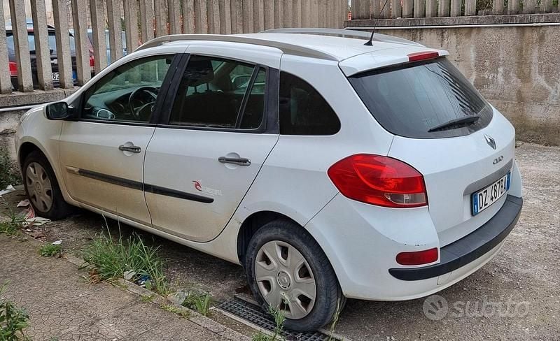 Usata Renault Clio GrandTour 85 CV (62 kW) 2009 Bianco Station wagon