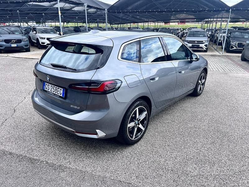 Usata BMW 218 Active Tourer Luxury Line 150 CV (110 kW) 2023 Grigio medio Monovolume