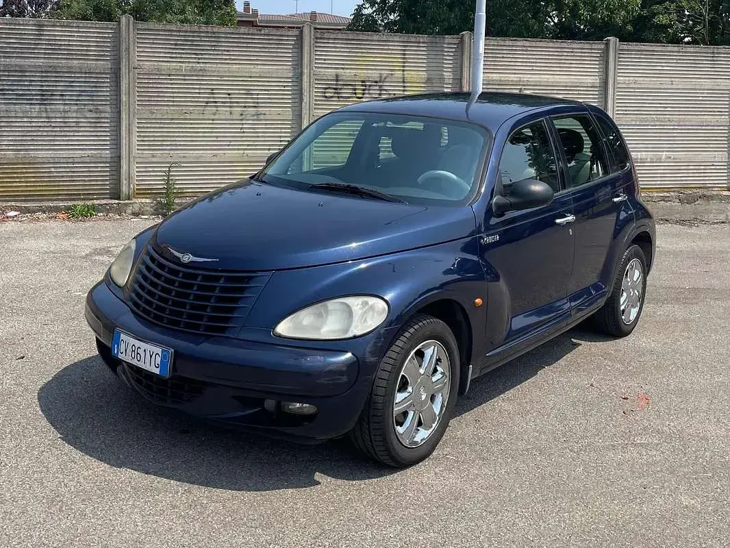 Usata Chrysler PT Cruiser Touring 121 CV (88 kW) 2005 Blu/azzurro Berlina