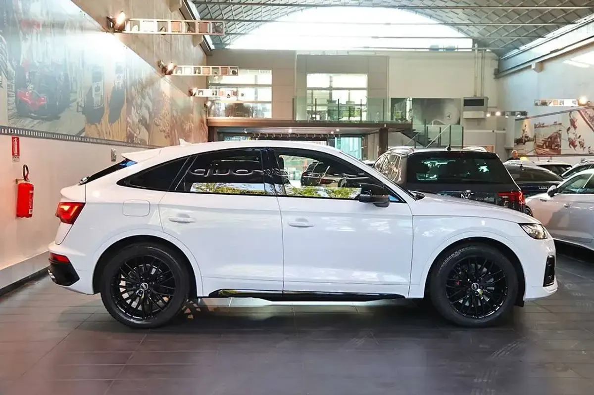 Usata Audi SQ5 Sportback Ambiente 341 CV (250 kW) 2022 Bianco SUV