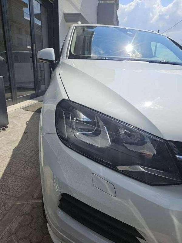 Usata VW Touareg Executive 245 CV (180 kW) 2013 Bianco SUV