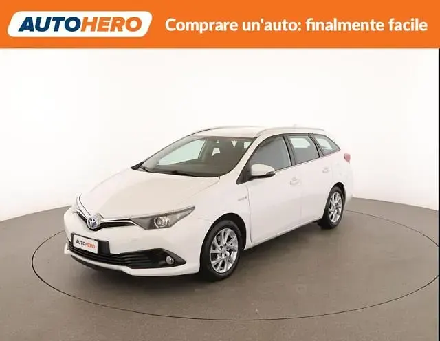 Usata Toyota Auris Touring Sports Active 136 CV (100 kW) 2016 Station wagon